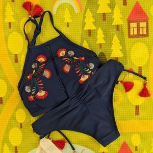 Fiesta Bikini NWT Size Med D/DD
